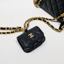 Load image into Gallery viewer, No.4093-Chanel Twin Crush Vanity With Chain( Brand New / 全新)
