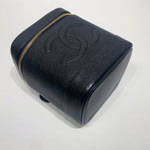 Load image into Gallery viewer, No.4101-Chanel Vintage Caviar Vanity Case
