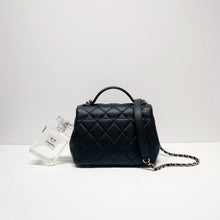 Load image into Gallery viewer, No.4102-Chanel Small Business Affinity Flap Bag
