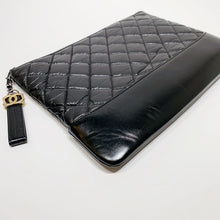 Load image into Gallery viewer, No.001626-2-Chanel Gabrielle Medium O Case Clutch (Unused / 未使用品)
