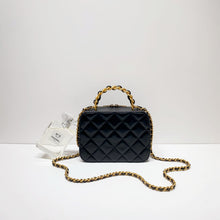 Load image into Gallery viewer, No.4120-Chanel Small Handle Vanity Case
