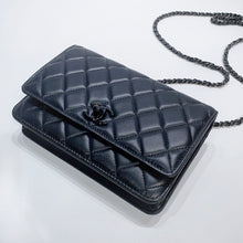 Charger l&#39;image dans la galerie, No.3891-Chanel So Black Trendy CC Wallet On Chain
