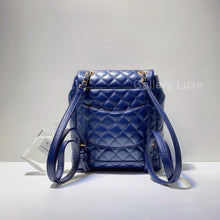 Charger l&#39;image dans la galerie, No.001165-2-Chanel Urban Spirit Backpack
