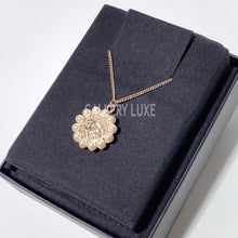 画像をギャラリービューアに読み込む, No.3322-Chanel Metal Pearl CC Round Necklace
