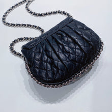 將圖片載入圖庫檢視器 No.3621-Chanel Aged Lambskin Chain Around Flap Bag
