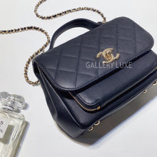 이미지를 갤러리 뷰어에 로드 , No.3314-Chanel Small Business Affinity Flap Bag
