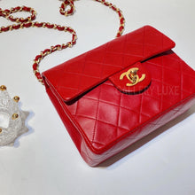 Load image into Gallery viewer, No.2930-Chanel Vintage Lambskin Classic Flap Mini 17cm
