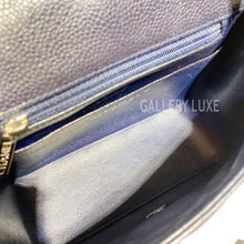 將圖片載入圖庫檢視器 No.3331-Chanel Caviar Classic Flap Mini 17cm
