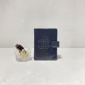 No.2426-Chanel Vintage Caviar Notebook