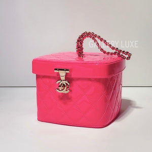 No.3334-Chanel Patent Minaudiere Make-Up Vanity Case