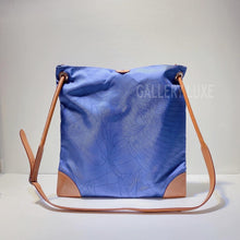 Load image into Gallery viewer, No.3134-Hermes Silk City Crossbody Bag
