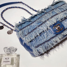 Load image into Gallery viewer, No.3335-Chanel CC Denim Flap Bag

