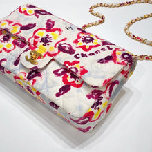 画像をギャラリービューアに読み込む, No.3353-Chanel Vintage Print Flower Flap Bag
