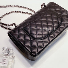 Load image into Gallery viewer, No.3407-Chanel Caviar Classic Flap Bag 25cm
