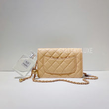 이미지를 갤러리 뷰어에 로드 , No.3308-Chanel Pearl Crush Wallet On Chain (Brand New / 全新)
