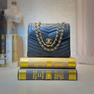 No.2297-Chanel Vintage Lambskin Flap Bag