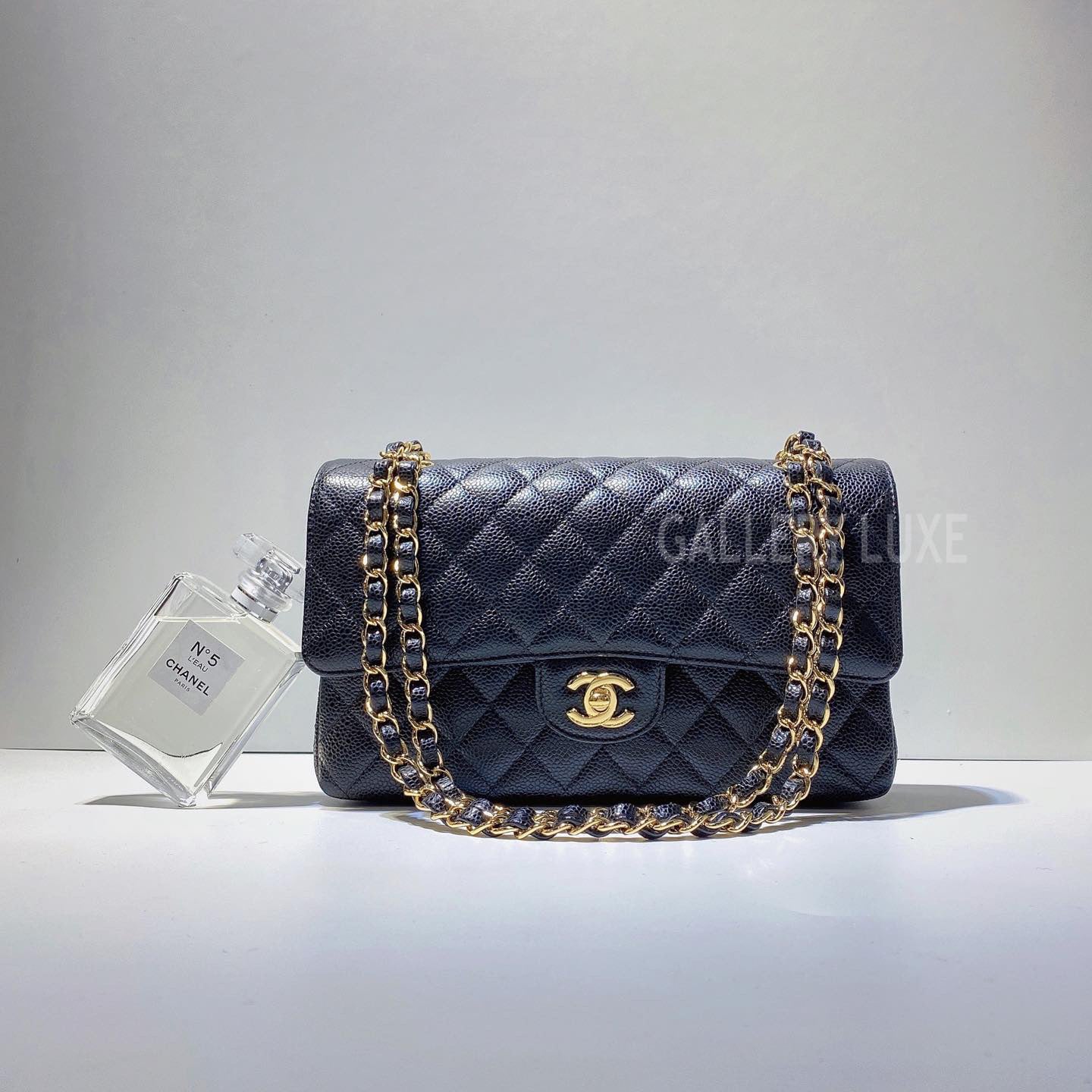 No.3115-Chanel Caviar Classic Flap Bag 25cm – Gallery Luxe