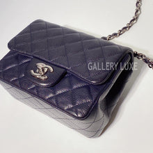 이미지를 갤러리 뷰어에 로드 , No.3331-Chanel Caviar Classic Flap Mini 17cm
