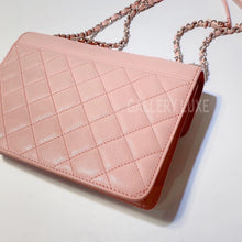 Load image into Gallery viewer, No.3282-Chanel Large CC Box Flap Bag

