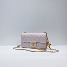 Load image into Gallery viewer, No.3604-Chanel Pearl Crush Mini Flap Bag 20cm (Unused / 未使用品)
