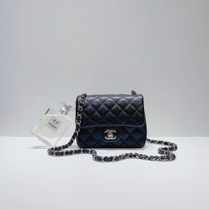 No.3728-Chanel Caviar Classic Flap Mini 17cm