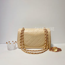 Load image into Gallery viewer, No.3328-Chanel Vintage Lambskin Classic Flap 23cm
