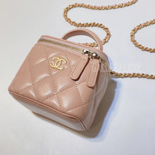 Load image into Gallery viewer, No.3144-Chanel Small Vanity With Chain (Brand New / 全新)

