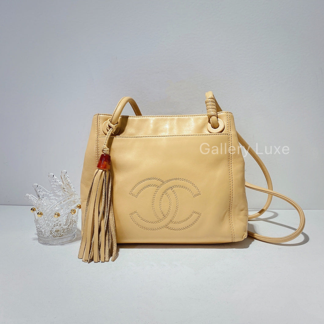 No.2434-Chanel Vintage Lambskin Shoulder Bag