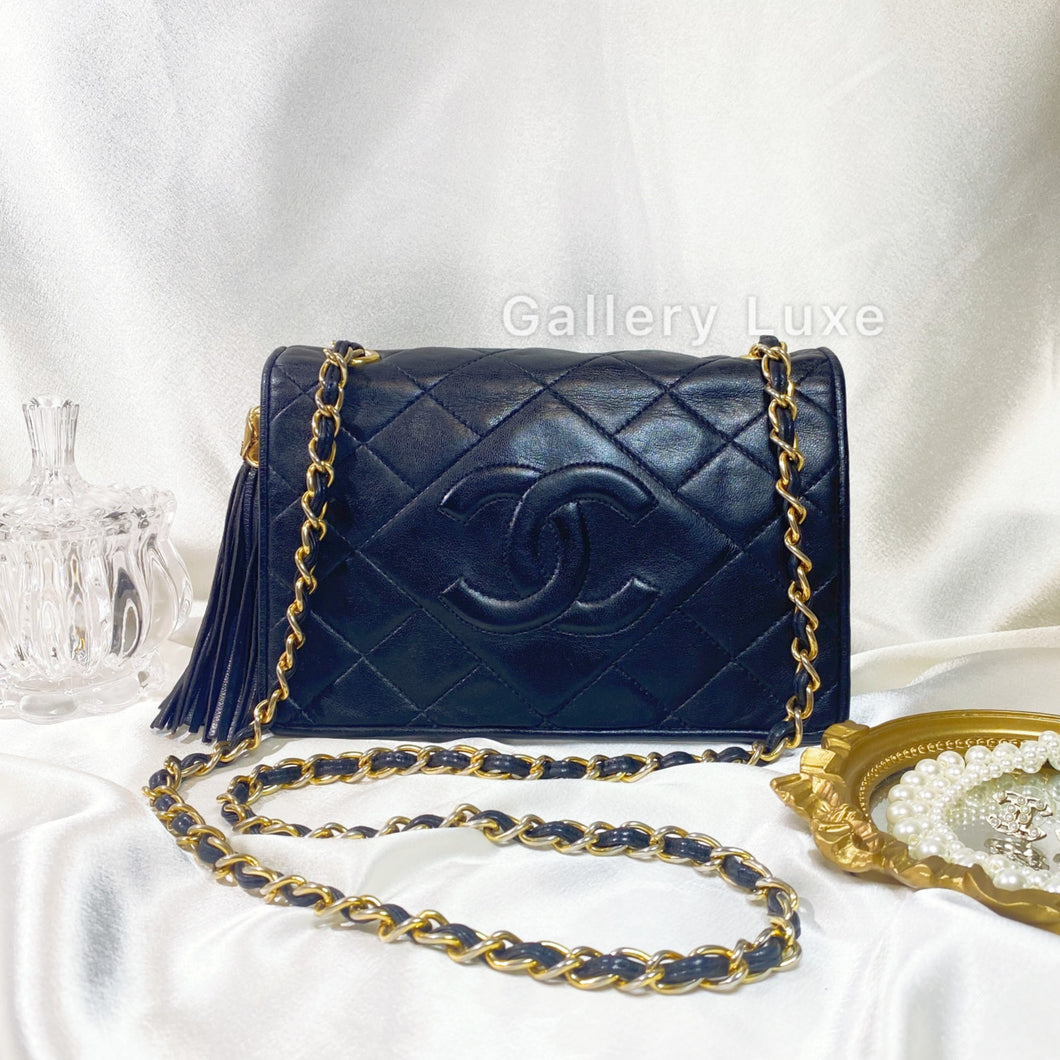 No.2043-Chanel Vintage Flap Bag