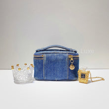 Load image into Gallery viewer, No.2786-Chanel Vintage Denim Mini Vanity Box
