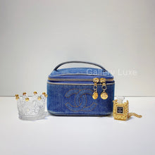 Load image into Gallery viewer, No.2796-Chanel Vintage Denim Small Vanity Box
