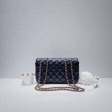 이미지를 갤러리 뷰어에 로드 , No.3502-Chanel Lambskin Small CC Chic Flap Bag
