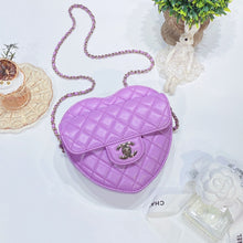 Load image into Gallery viewer, No.3626-Chanel Large CC In Love Heart Bag (Brand New / 全新貨品)
