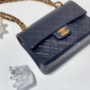 No.2497-Chanel Vintage Lambskin Classic Flap 23cm