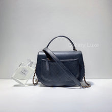 將圖片載入圖庫檢視器 No.2810-Chanel Coco Curve Messenger Bag
