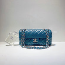 Load image into Gallery viewer, No.2692-Chanel Lambskin Timeless Classic Flap Bag
