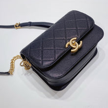 将图片加载到图库查看器，No.3510-Chanel Caviar City Curve Messenger Bag
