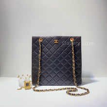 Charger l&#39;image dans la galerie, No.2818-Chanel Vintage Lambskin Tote Bag
