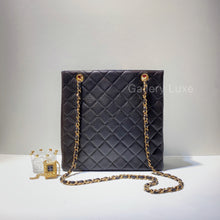 Load image into Gallery viewer, No.2818-Chanel Vintage Lambskin Tote Bag
