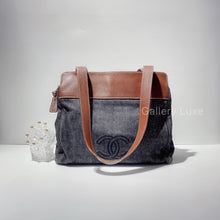 将图片加载到图库查看器，No.2496-Chanel Vintage Denim Shoulder Bag
