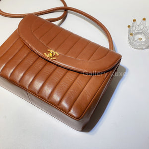 No.2831-Chanel Vintage Lambskin Vertical Lines Shoulder Bag