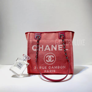 No.3131-Chanel Small Deauville Tote Bag – Gallery Luxe