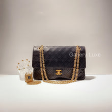 画像をギャラリービューアに読み込む, No.2500-Chanel Vintage Lambskin Classic Flap Bag
