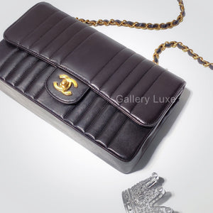 No.2260-Chanel Vintage Classic Lambskin Flap Bag