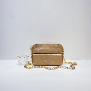 No.2522-Chanel Vintage Lambskin Camera Bag