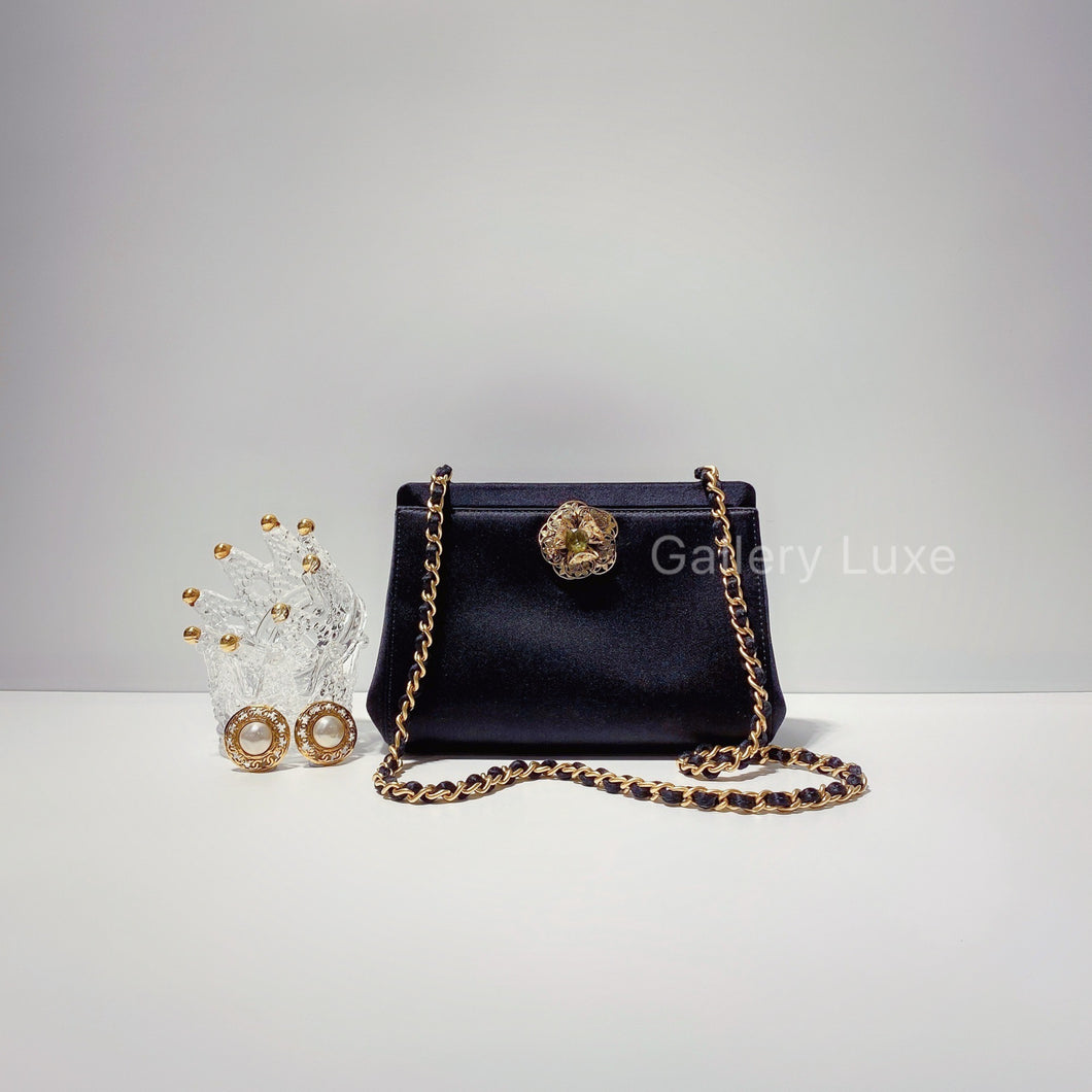 No.2143-Chanel Vintage Satin Shoulder Bag