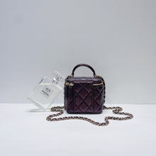 将图片加载到图库查看器，No.3634-Chanel Small Classic Handle Vanity With Chain (Brand New / 全新)
