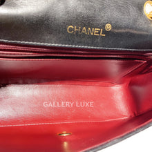 Charger l&#39;image dans la galerie, No.2220-Chanel Vintage Lambskin Diana 22cm
