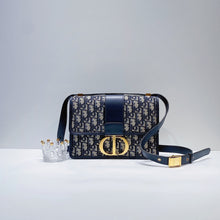 画像をギャラリービューアに読み込む, No.3639-Christian Dior Oblique Jacquard 30 Montaigne Bag
