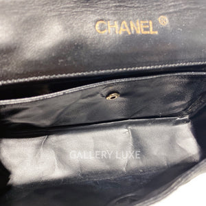 No.2040-Chanel Vintage Satin Chain Bag